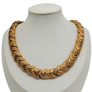 Marcel Boucher Gold Choker Necklace #7125 Chevron Arrow Link Brushed Polished